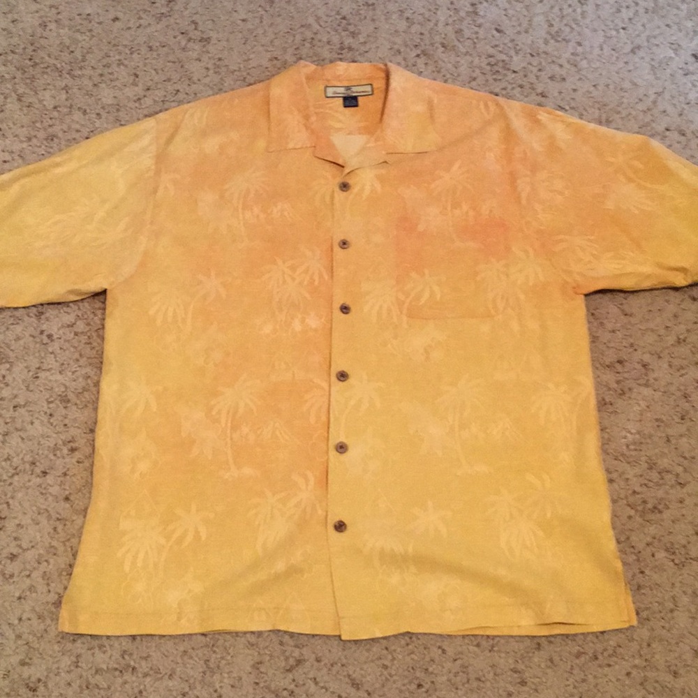 Tommy Bahama Button-Up